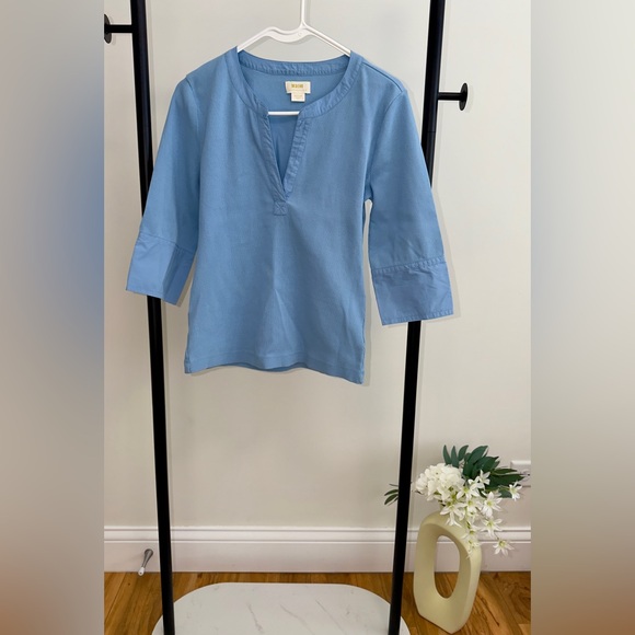 Maeve Anthropologie Light Blue Cuffed Popover 3/4 Sleeve Top | Size Medium - Picture 4 of 10